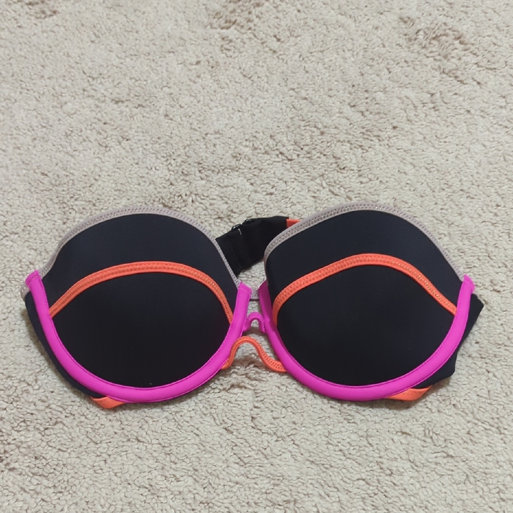 Victoria Secret Bikin Top Black and Pink